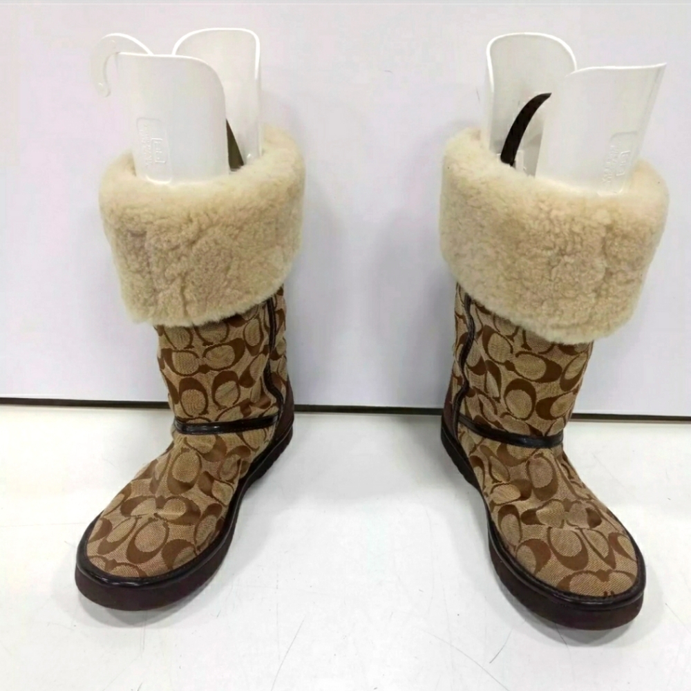 Coach Nikole Designer Signature Women's Winter Boots Size 6B